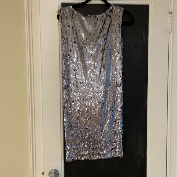 Alice + Olivia | Dresses | Alice Olivia Silver Sequin Mini Dress | Poshmark